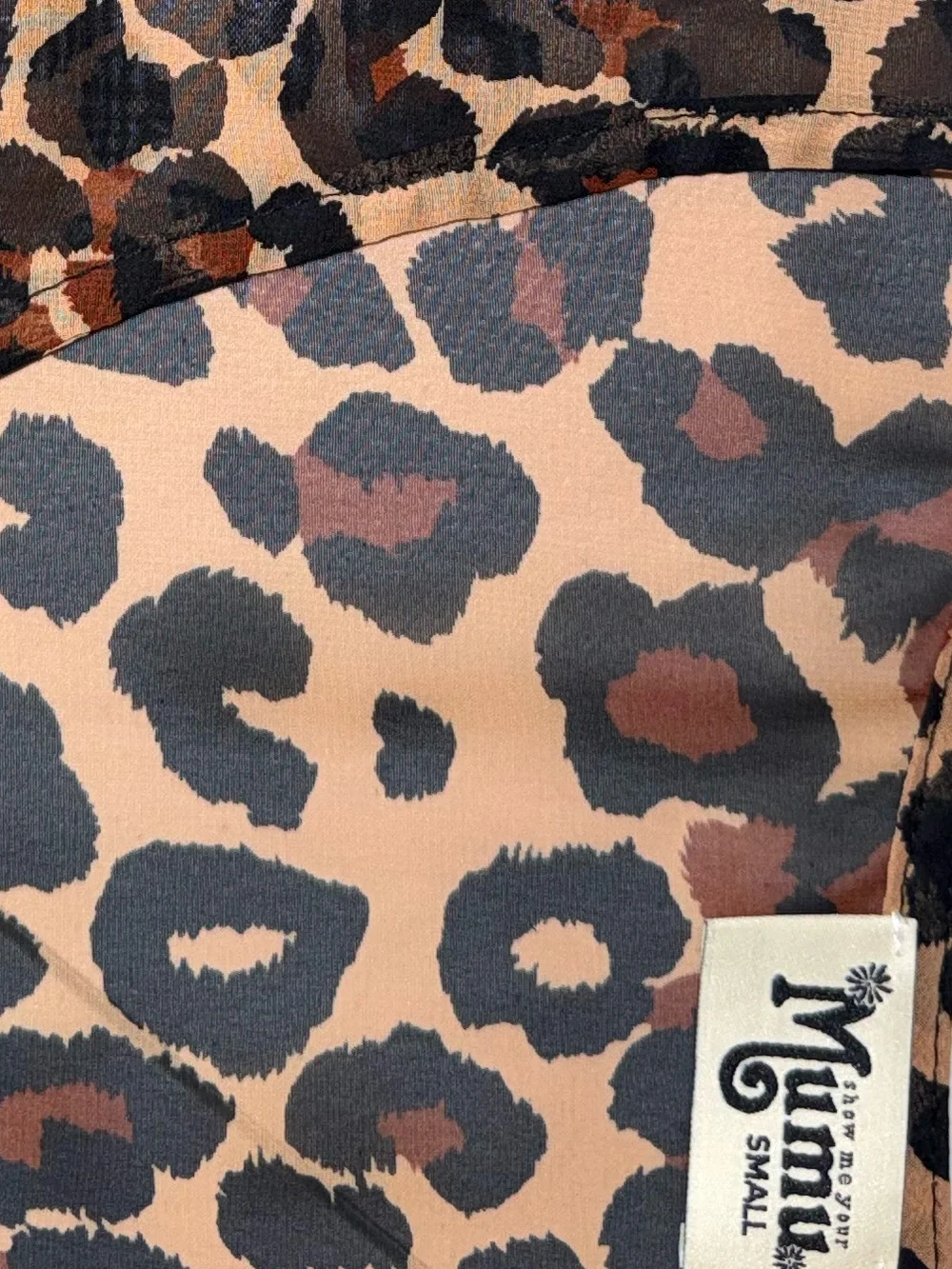 Show Me Your Mumu Leopard Print Sheer Oversized Top Small Boho Animal Print - Picture 7 of 7
